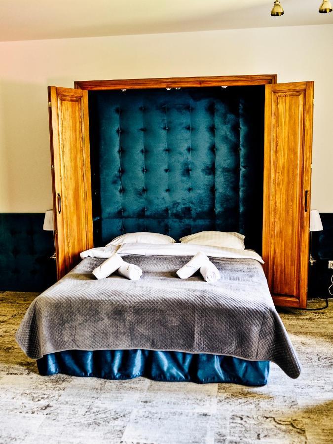 Bed and Breakfast Dwor Karwacz Przasnysz Exteriér fotografie