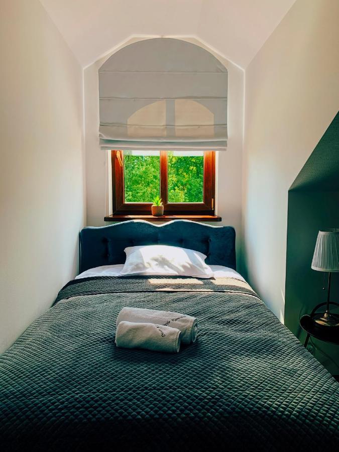 Bed and Breakfast Dwor Karwacz Przasnysz Exteriér fotografie