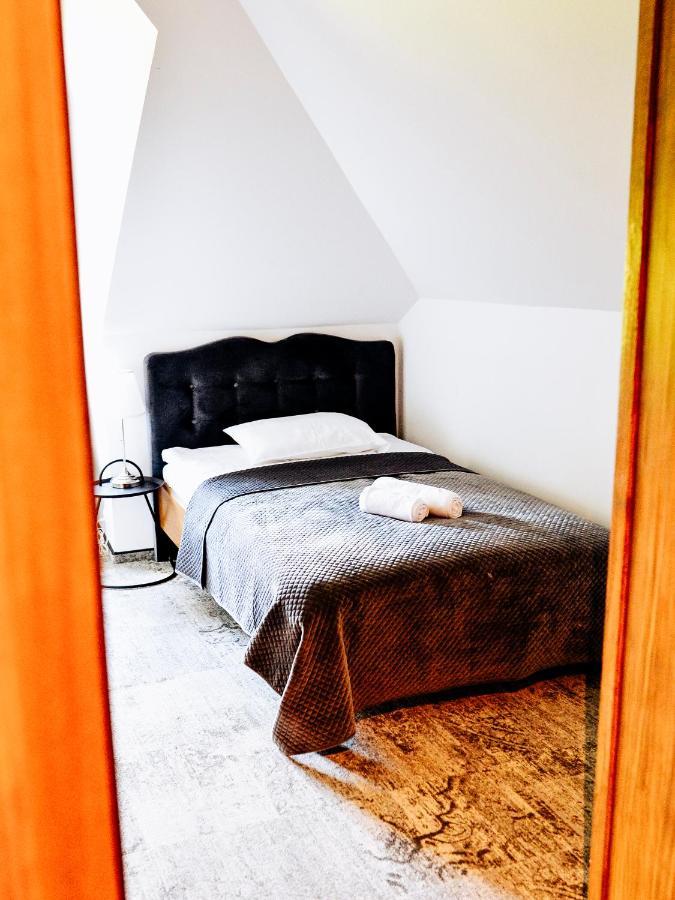 Bed and Breakfast Dwor Karwacz Przasnysz Exteriér fotografie