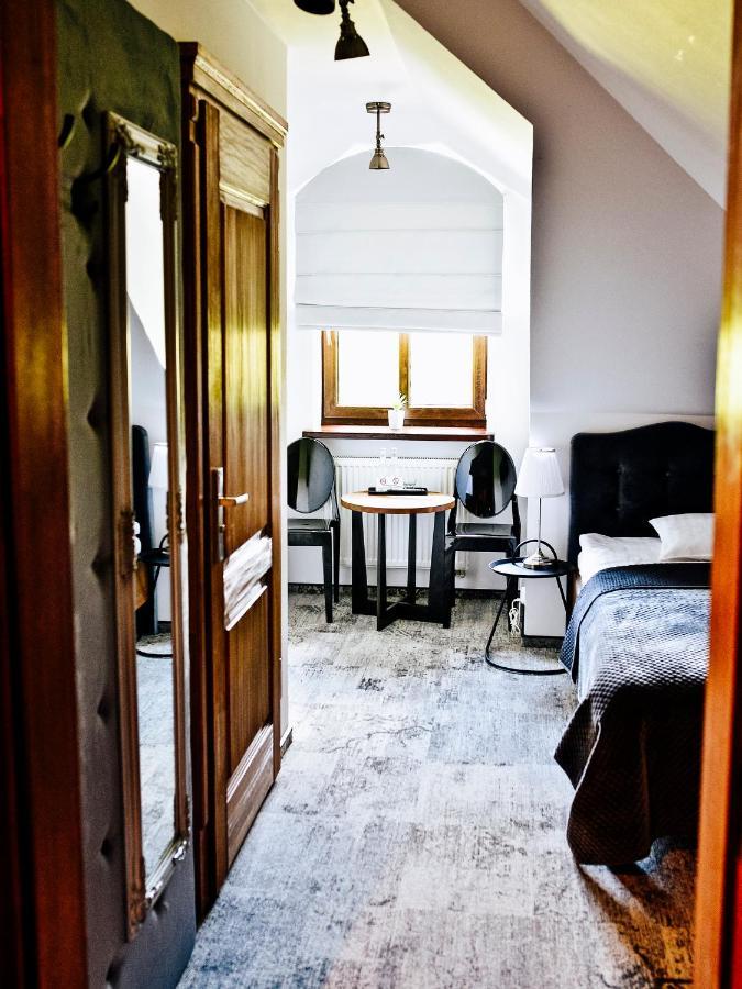 Bed and Breakfast Dwor Karwacz Przasnysz Exteriér fotografie
