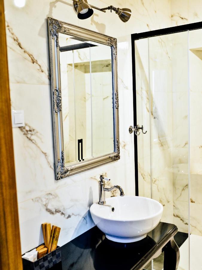 Bed and Breakfast Dwor Karwacz Przasnysz Exteriér fotografie