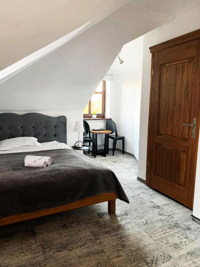 Bed and Breakfast Dwor Karwacz Przasnysz Exteriér fotografie